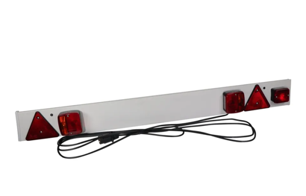 Streetwize 4ft 6'' Trailer Board with 6m Cable